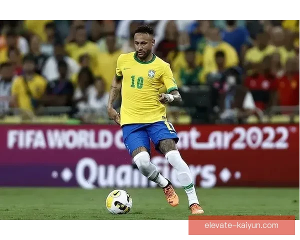 内马尔射门技巧集锦值得关注，展现其精湛的进攻能力与丰富的表现。