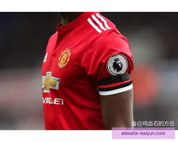 滕哈赫执教理念持续受到关注，打造进攻风格显著且注重球队整体性。