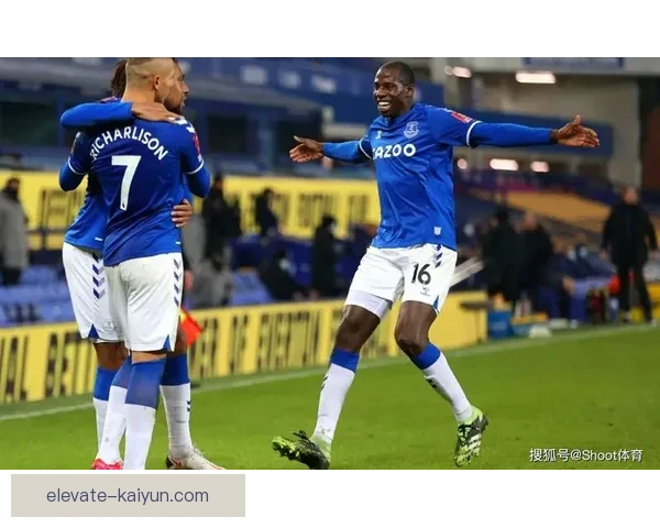 英超杰克·泰勒状态回暖，近期表现备受关注