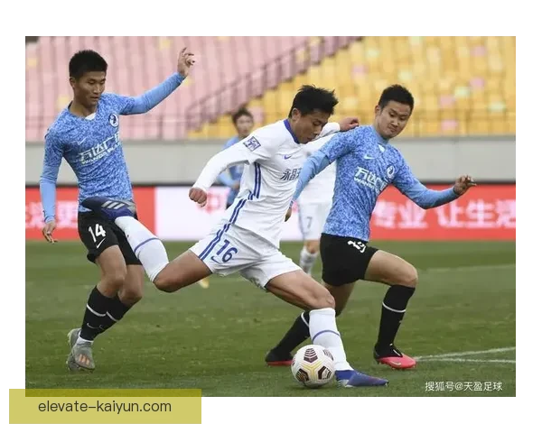 中超球队对战表现稳健，联赛竞争愈发激烈