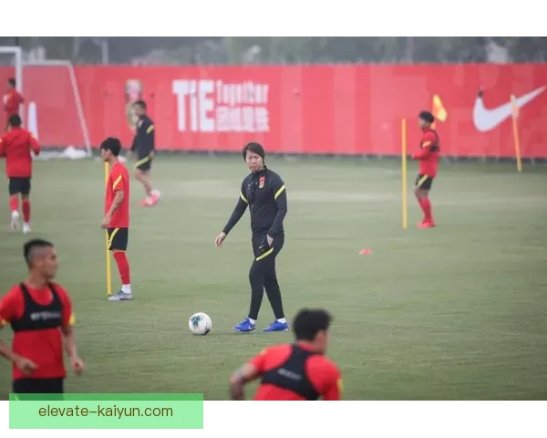 加亚足球影响力持续提升，备受关注的表现引发热议