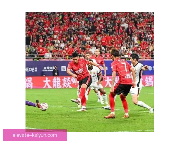 亚冠联赛浦和红钻表现稳健，经验丰富的球队迎来新一轮挑战